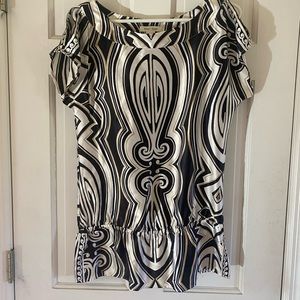 White House Black Market short sleeve silky top